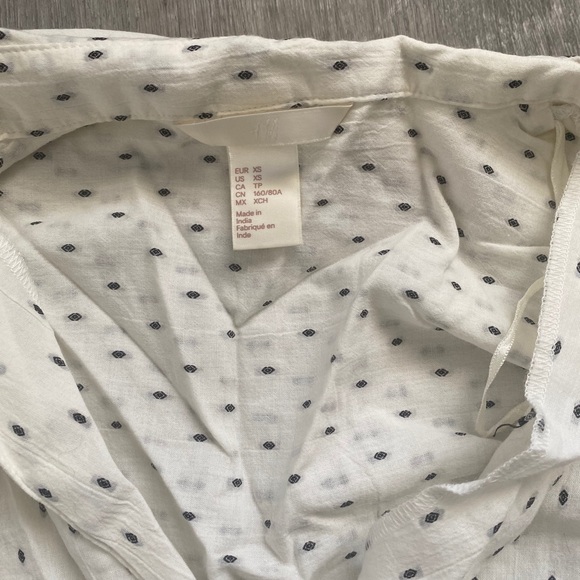 H&m Oversized Light Top - Picture 3 of 4